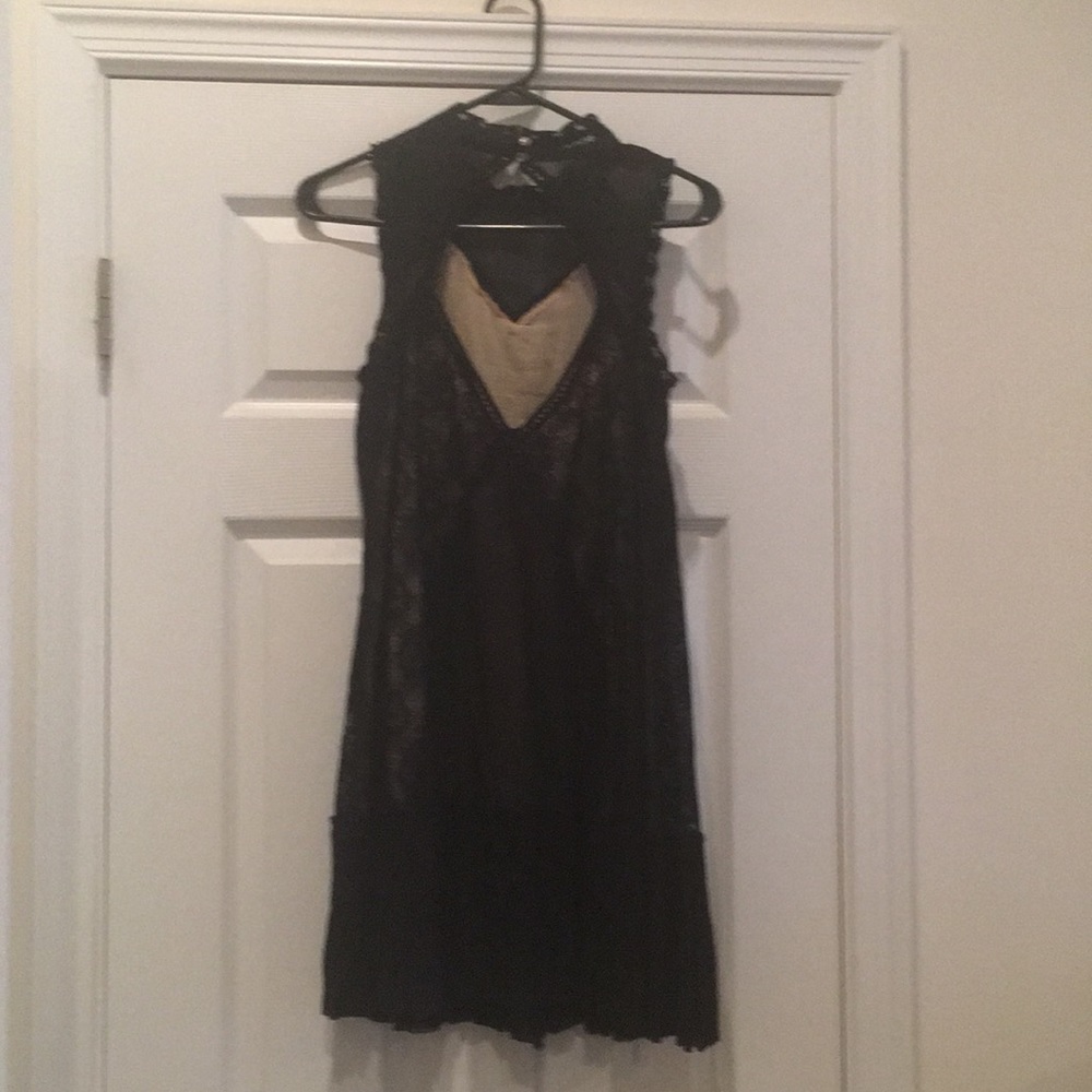 Dress - Picture 2 of 3